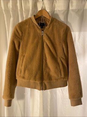 Forever 21 Plush Faux Shearling Jacket in Camel